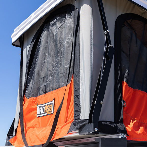 BadAss Convoy Rooftop Tent For Land Rover LR3/LR4 Discovery 3 & 4